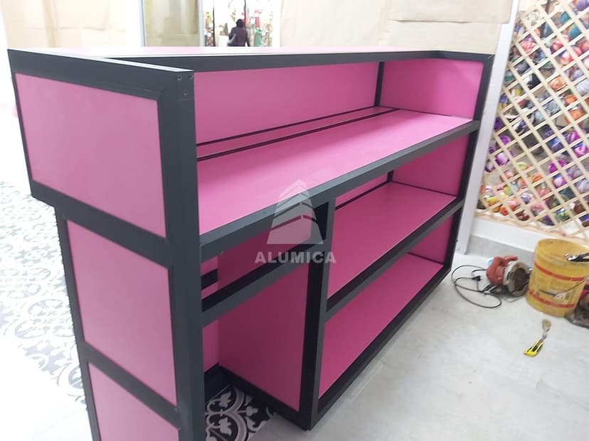 División de oficina en vidrio